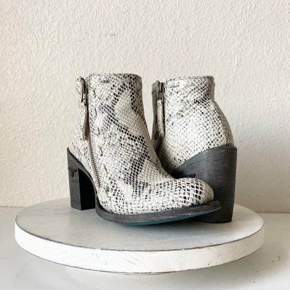 Lane Boots Shoes - Lane Buckshire Cowgirl Western Bootie 7.5 Snakeskin Leather Cowboy Ankle Boots